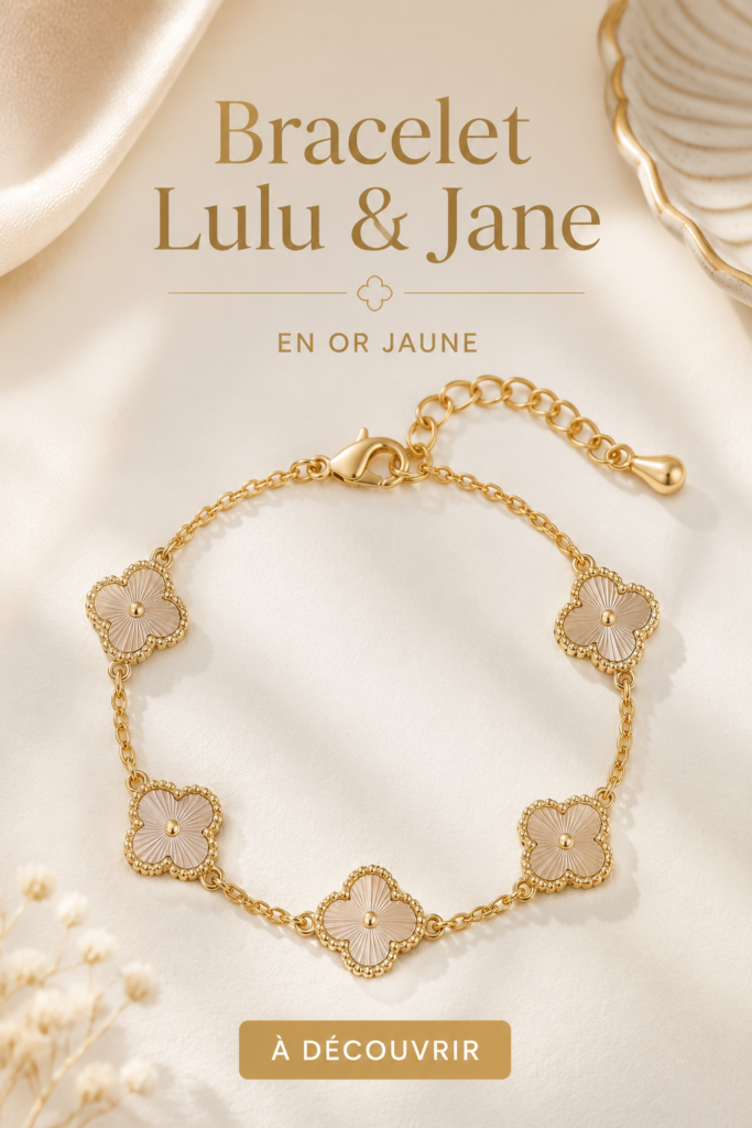 Le bracelet Lulu & Jane en doré sur un fond neutre, reflet élégant et moderne.