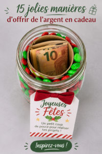 Un cadeau d'argent joliment emballé en forme de coeur.