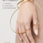 Collection de bijoux contemporains en halo illuminant une tenue élégante.