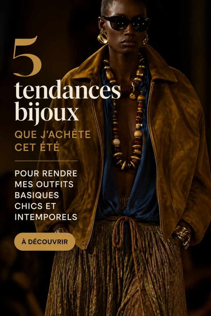 Femme portant des bijoux tendances pour un look chic cet été
