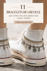 Bracelets de cheville en différents styles exposés sur une table esthétique