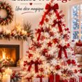 Un élégant sapin de Noël blanc et rouge décoré de manière festive.